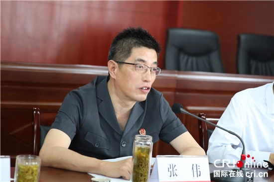 泰州市兴化法院联合银行举行"庭行共建"活动