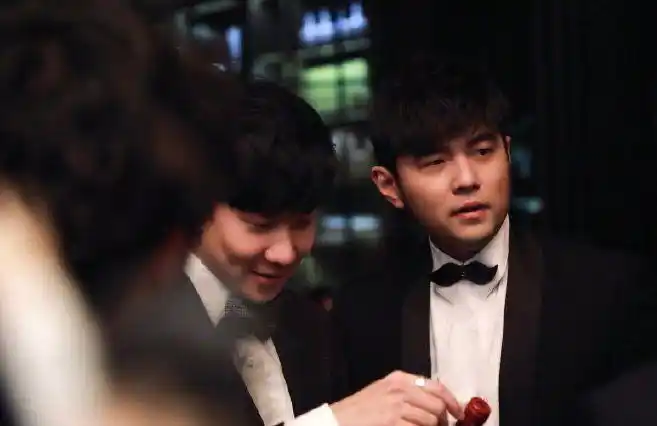 周杰伦和林俊杰有过合作吗?