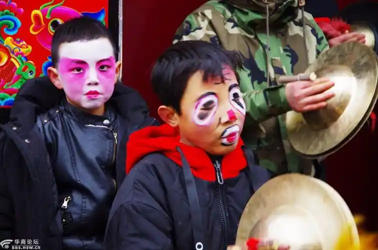 蓝田史家寨的社火娃娃