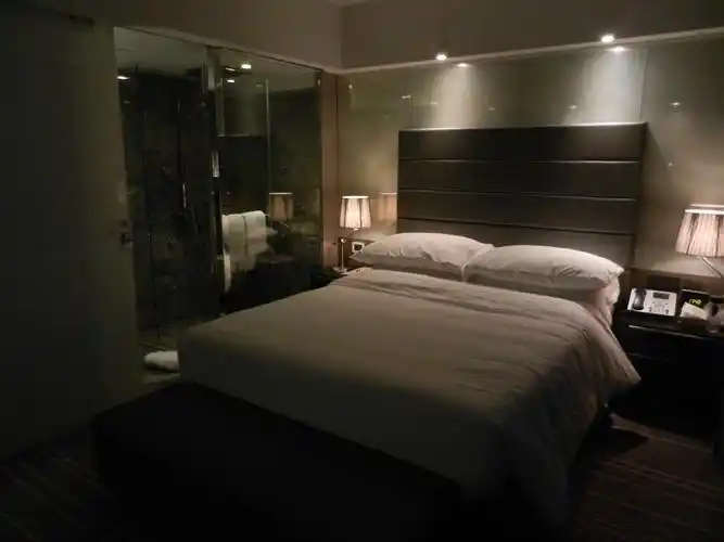 4张真实照片,由旅友们入住香港美丽华酒店期间实景拍摄 - booking.com