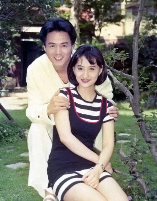 同为林瑞阳的儿女,为何前任和现任的孩子,颜值差她作为一个家庭主妇