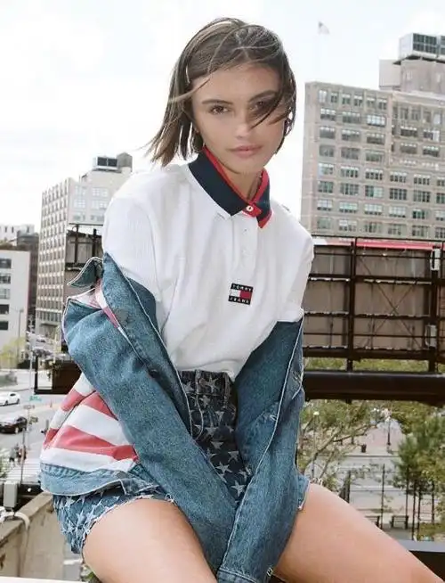 澳洲时博sarah街头女孩look带有点复古调调的酷