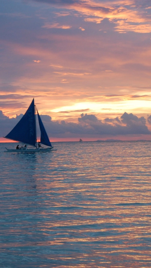 天空下的帆船背景h5背景素材