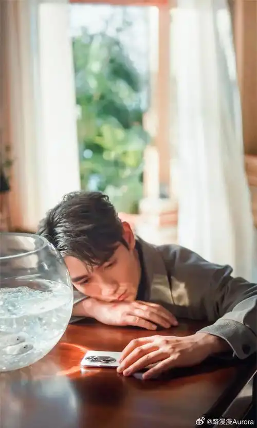 reno11拍出朱一龙人生照片