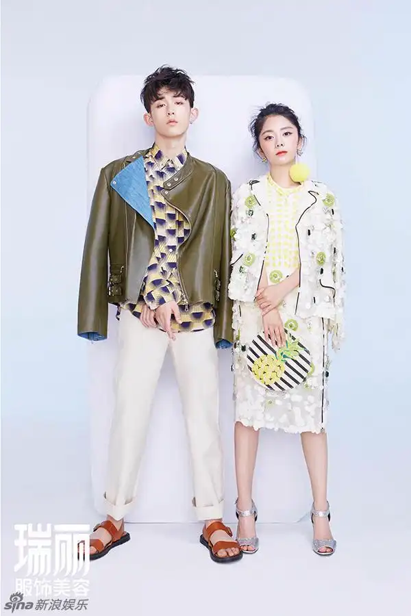 郭俊辰谭松韵甜蜜写真