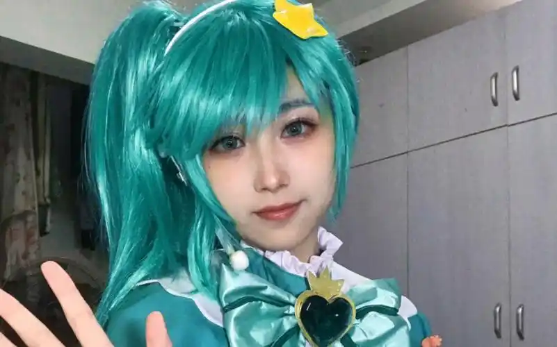 巴啦啦小魔仙之梦幻旋律贝贝cos