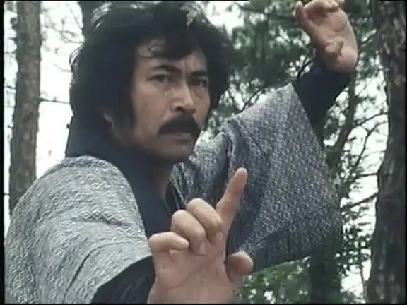 36年后重刷首部大陆港剧83版大侠霍元甲仍值得致敬