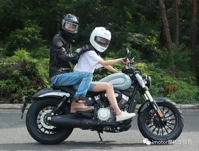 三档拉爆105kmh烈性小野猫奔达丨金吉拉300评测