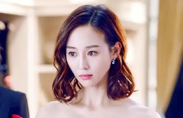 现代装一般,换上古装却美到不行,这些女星上辈子是仙女本人吧!