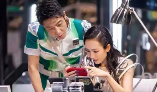 王鸥和撒贝宁(打电话让王鸥请客被拒)