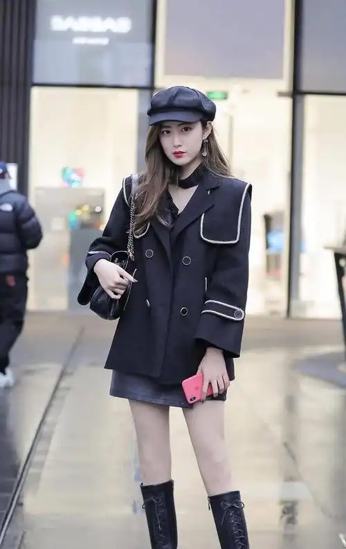 冬天高筒靴最实用美女选择高跟加过膝设计的时髦保暖还显腿长