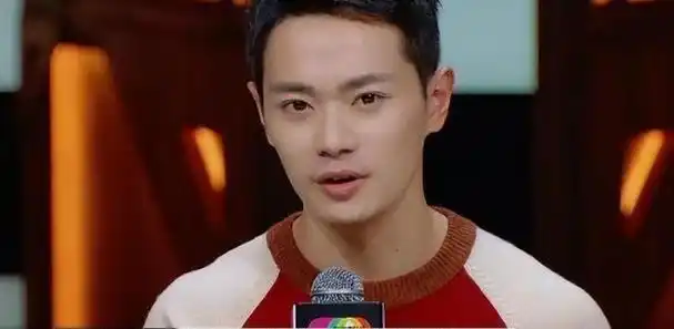 如果不是"消失"五年,曹骏现在也是顶流了吧?