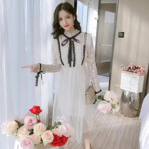 2020秋装韩版收腰显瘦蕾丝拼接网纱长袖连衣裙打底裙超仙7247图片