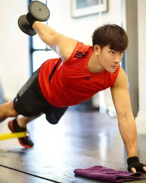 什么叫人鱼线(人鱼线到底是什么)