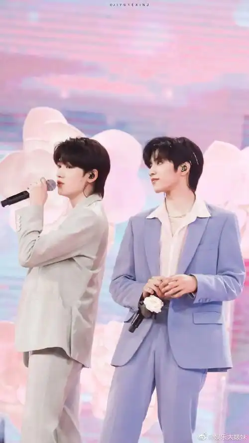 宋亚轩刘耀文世界上的另一个我1周年##宋亚轩刘耀文世另我一周年