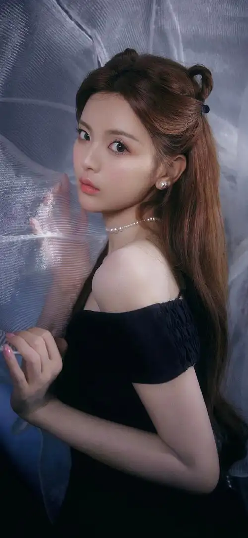 杨超越壁纸 灵狐造型 小野猫~