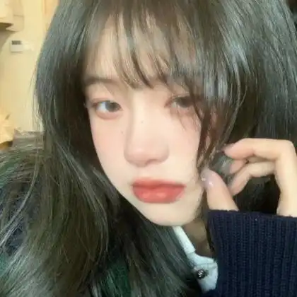 正脸可爱漂亮女生头像图片