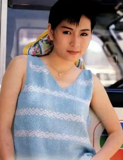 9年前罗慧娟因癌症去世,前男友周星驰缺席葬礼,当初为何分手?