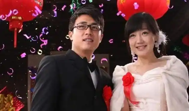 39岁薛佳凝复出演悬疑惊悚片搭档陈浩民薛佳凝结婚了吗