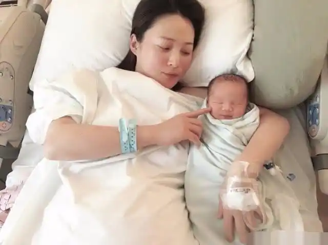 读大学时的蒋勤勤照片曝光,水灵婉约太惊艳,网友:陈建斌好福气