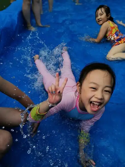 北大附校幼儿园"清凉一夏,戏水party"