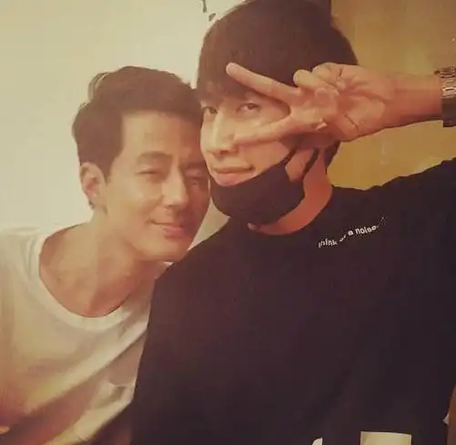 图李光洙赵寅成关系好吗综艺节目中两人笑翻全场