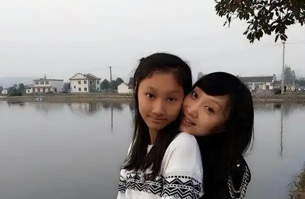 得怎样|云飞|郭津彤|综艺节目|大陆综艺|星光大道(央视节目)_网易订阅