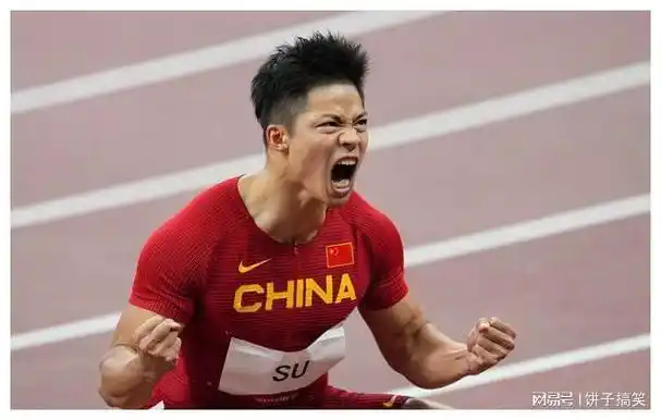 郑恺作为国家二级运动员你知道跟苏炳添的9秒83差距有多大吗