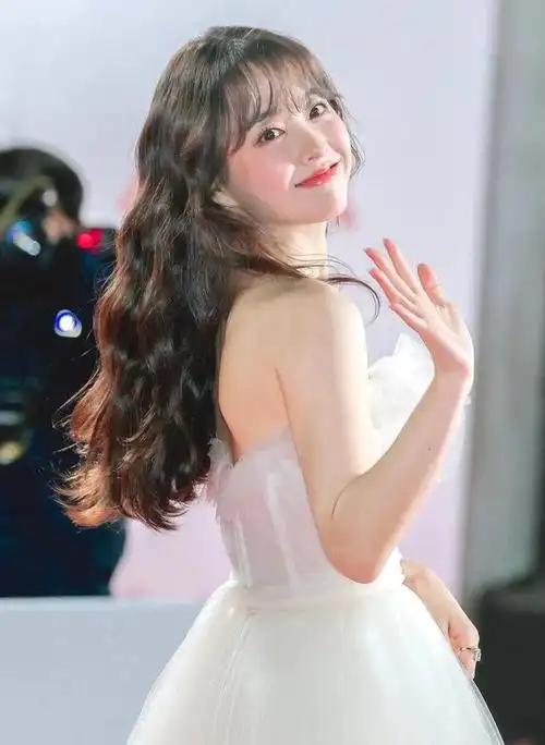 最新2024年韩国最美的10位女星出炉了宋慧乔冲进前三席