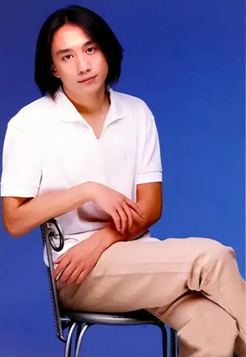 52岁黄磊承认2年没拍戏:立人设时越狠,崩塌时就越惨|黄渤|何炅|张艺兴