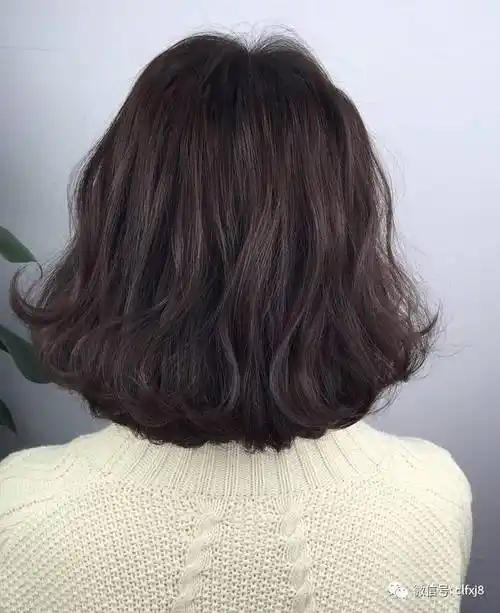 今年短发空气烫火了