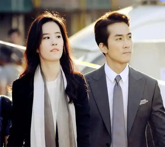 回顾刘亦菲宋承宪这段情,一厢情愿的爱情,注定让人惋惜