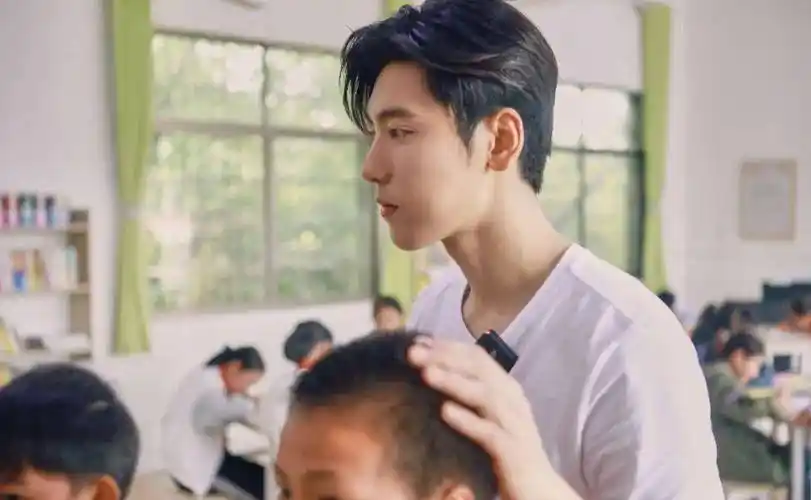 与王子异一起重返童年童心未泯所遇皆甜