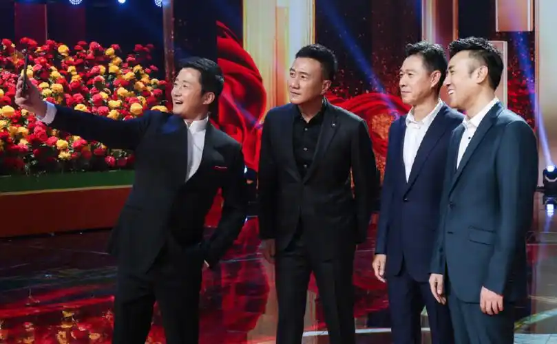 张涵予,孙红雷,蔡国庆都是他的迷弟.