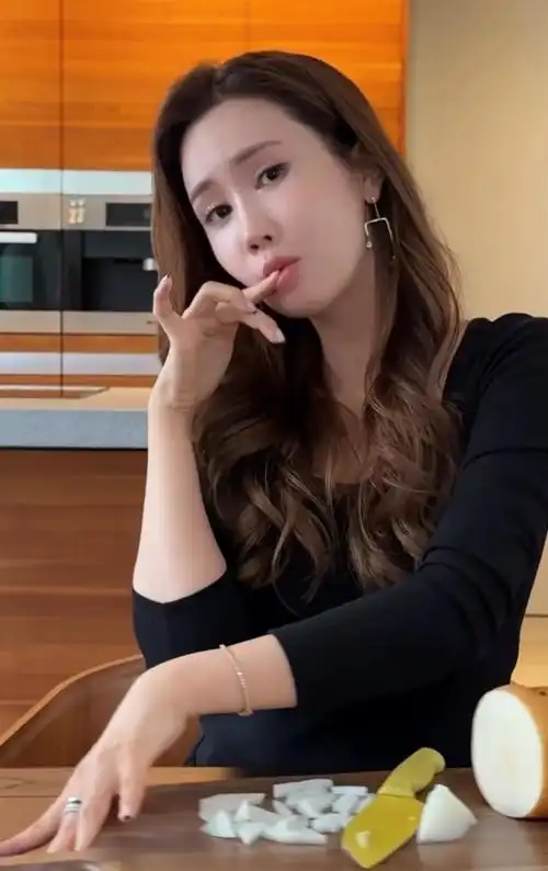 演技出色,李多海撒娇卖萌,粉丝直呼可爱