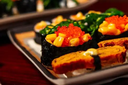 玉子飞手握寿司 玉子手卷