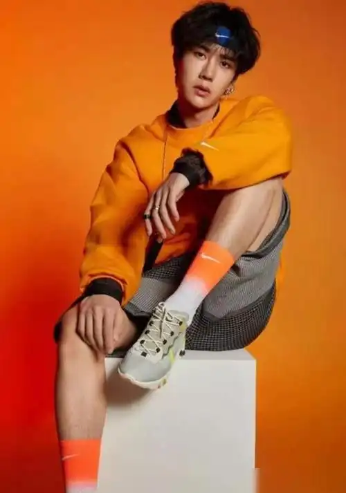 耐克抵制新疆棉花惹众怒王一博停止与其合作网友粉对人了