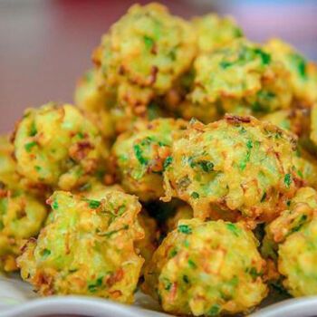 山东油炸丸子新鲜蔬菜萝卜丸子批发火锅丸子猪肉丸子纯素即食品青萝卜