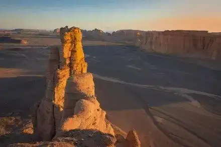 新疆最美无人区你敢去吗