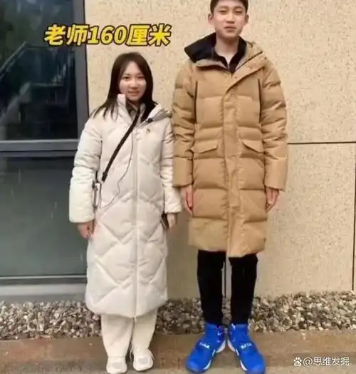 一个孩子身高1米9,一个1米5,同龄人的差距咋这么大?