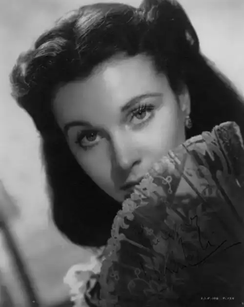 vivien leigh▼费雯 61 丽已成为人们心中超越时空的经典是《安娜