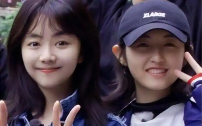 张子枫谭松韵微踩点漂亮的姐姐妹妹我可以不如叫她们晶子姐妹