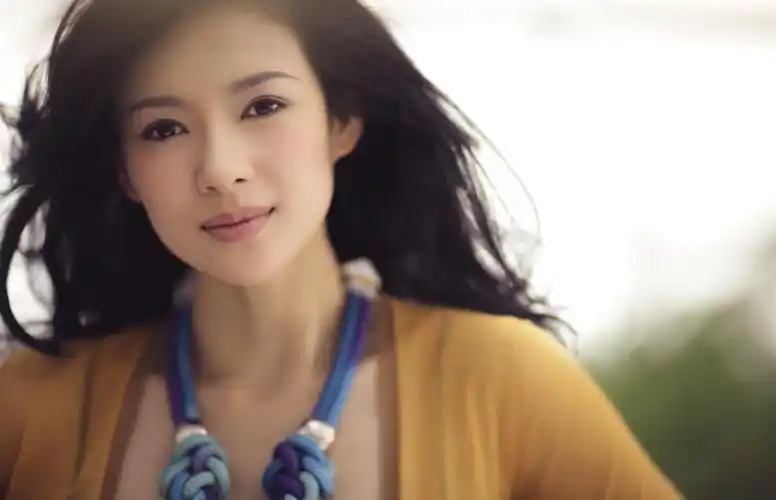 丑or时尚?长短发切换自如的女明星不服不行