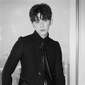 吴磊qq头像 最新吴磊帅气写真图片-明星头像