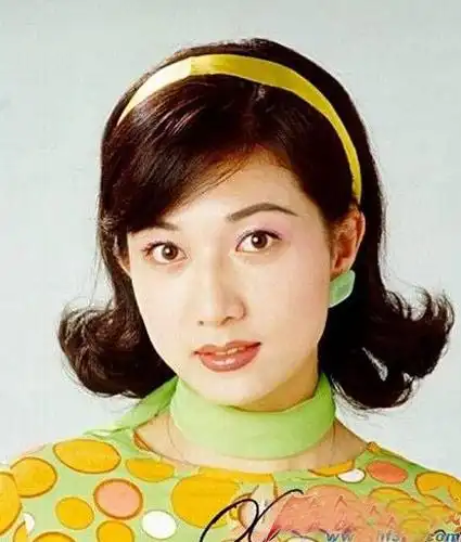 吴绮莉年轻照片 年轻时吴绮莉选美照片曝光(4)