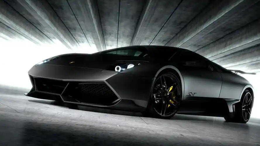 下一张 简介 炫酷黑色跑车图片桌面壁纸,分享一组酷炫黑