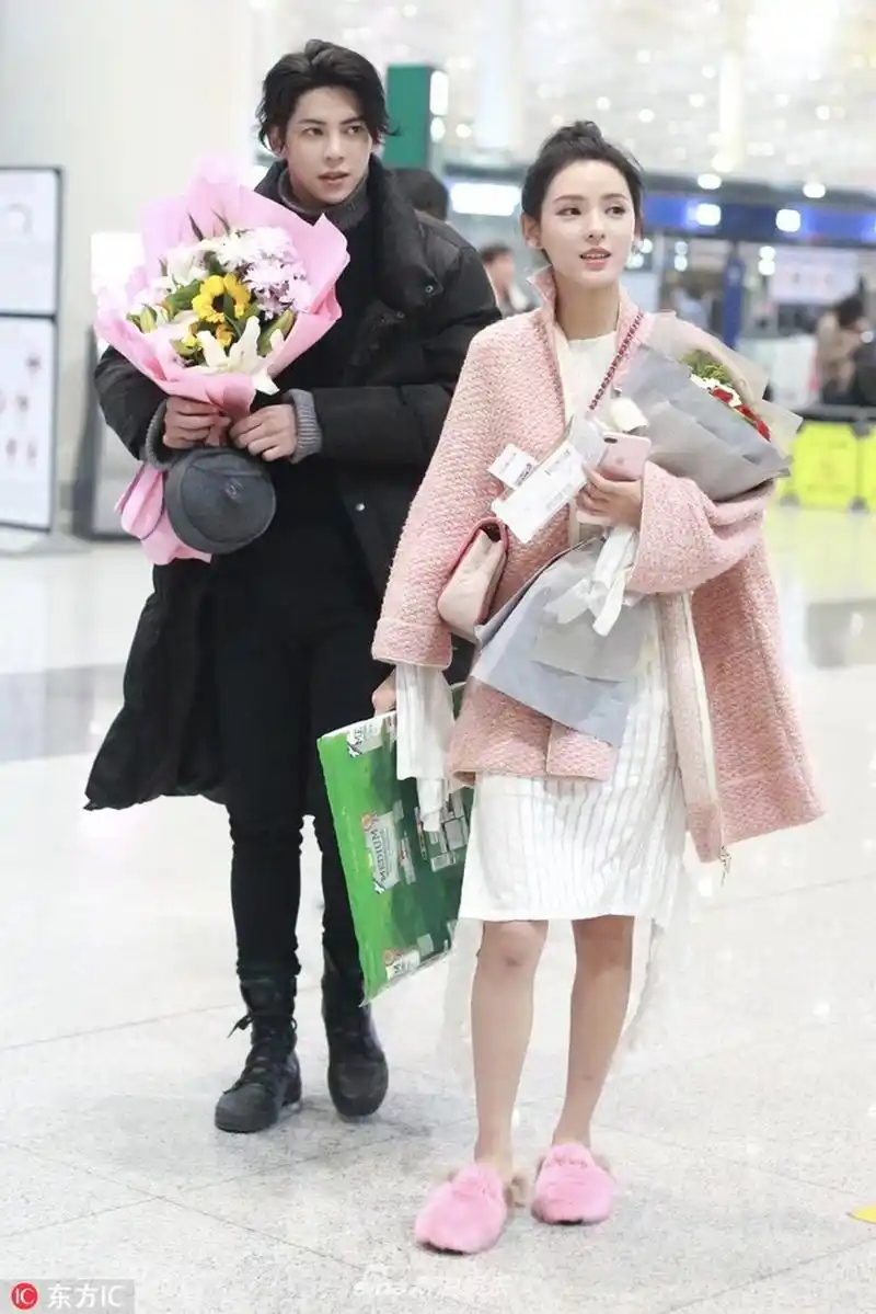 张予曦和男友陈柏融罕见甜蜜同框