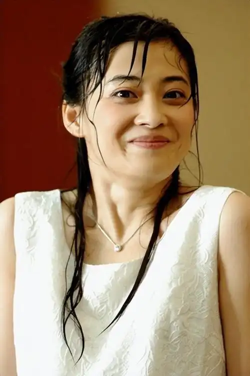 回顾梅婷我这辈子正确的决定就是37岁高龄嫁给圈外老公曾剑