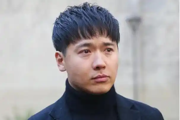 离婚还能做朋友?这7对离异明星夫妻,为孩子还是同心