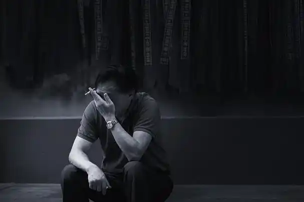 每当完成吃饭,社交等预设目标后就会加量释放多巴胺,让你心情特别愉悦